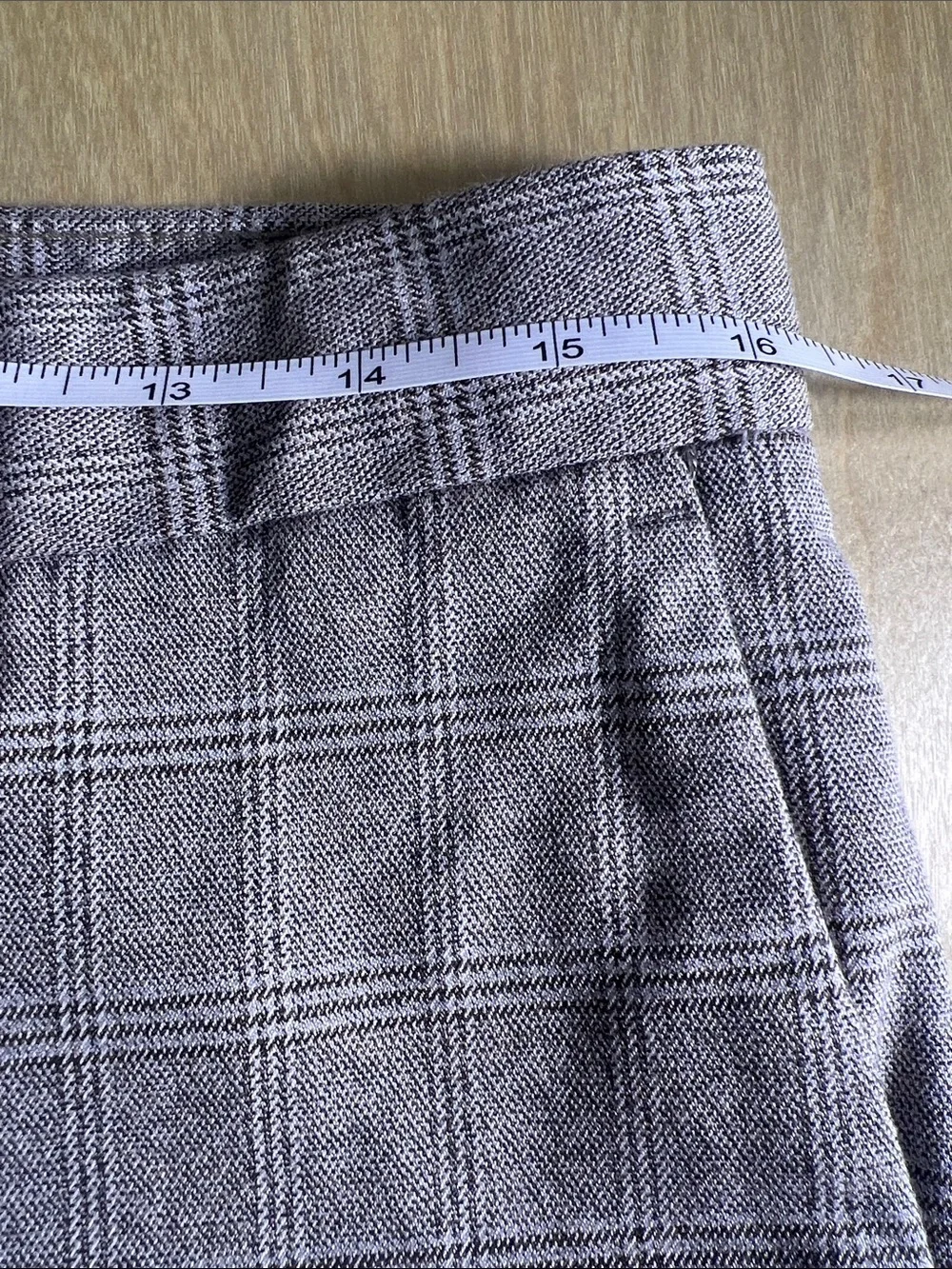 Banana Republic brown Plaid Dress Pants size 32x30